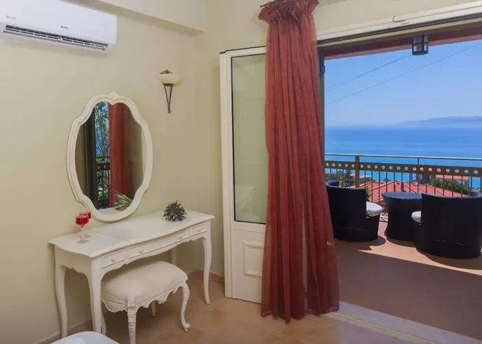 Vila Lourdas View By Select